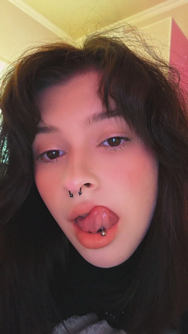 XXX Porn Photo of Nude Miki_Kivi 12