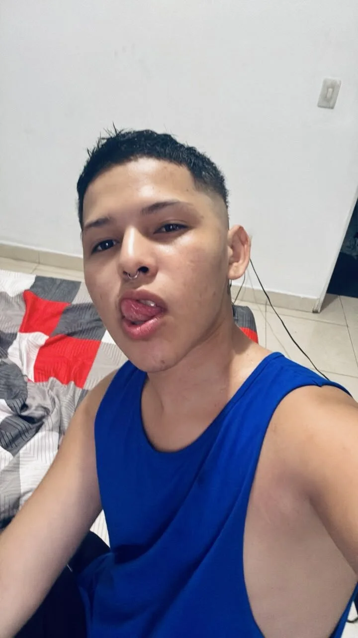 XXX Porn Photo of Nude maykyboyx 1