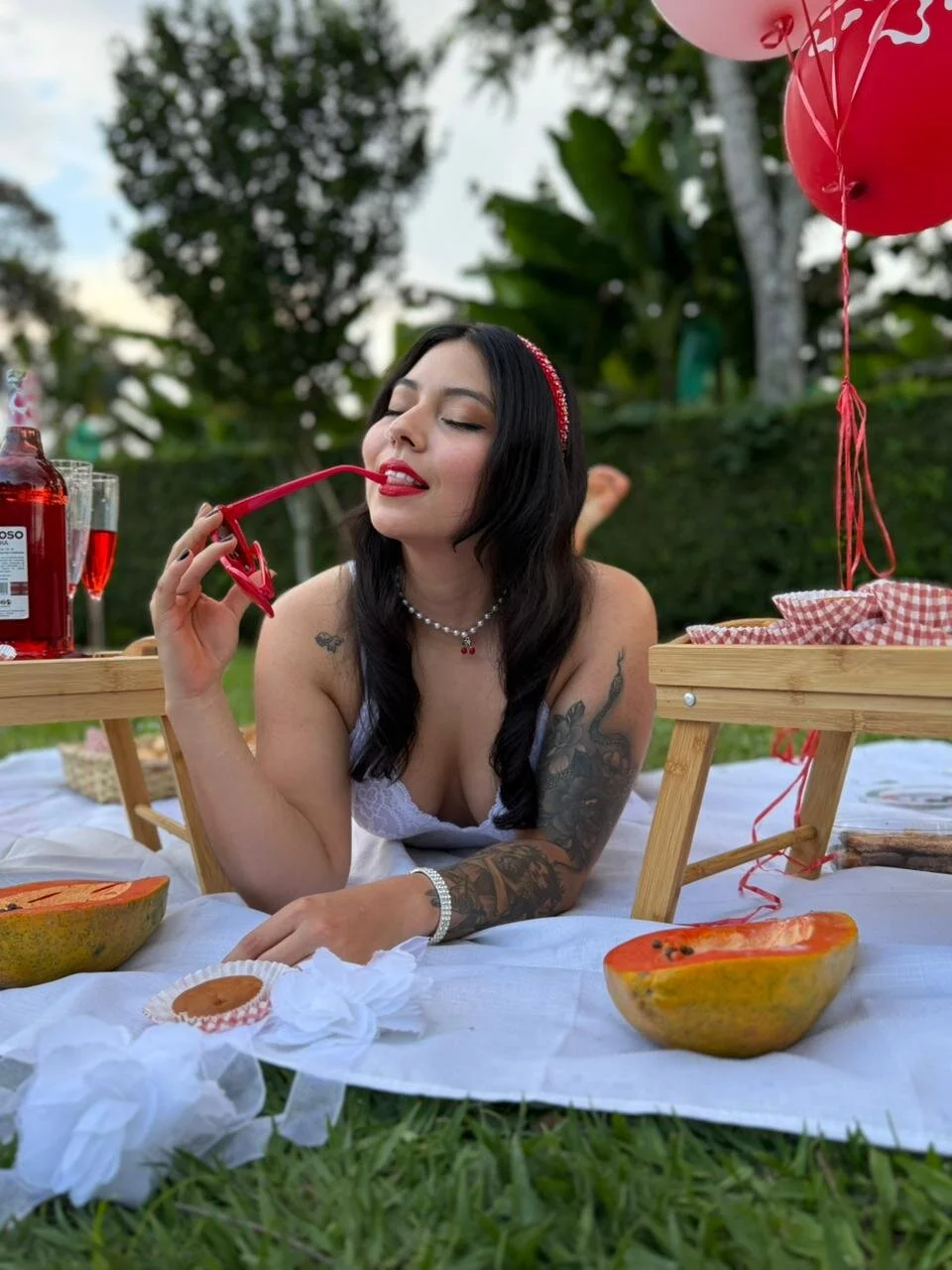 XXX Porn Photo of Nude AnnieRouse__ 6
