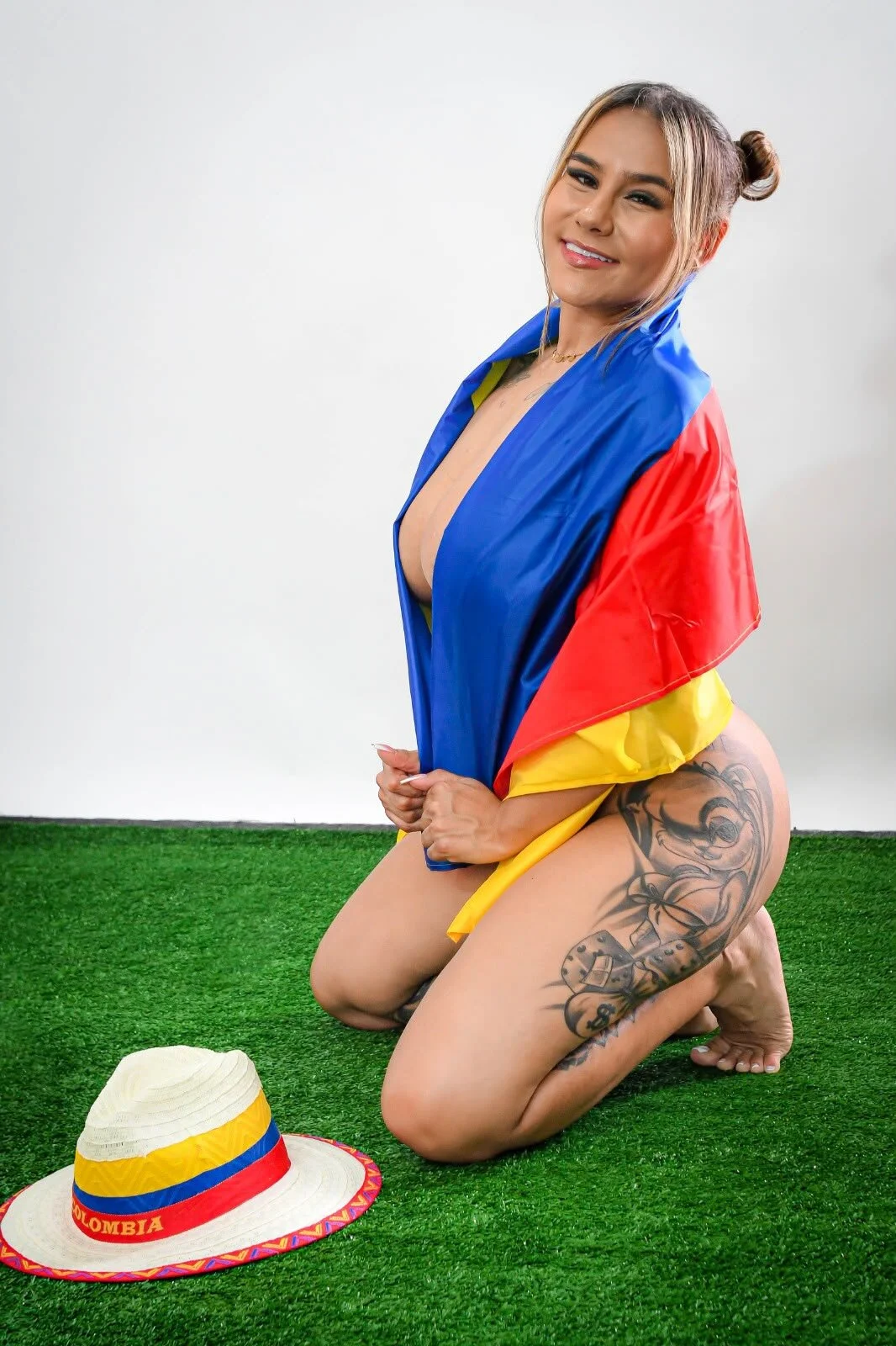 XXX Porn Photo of Nude MartinaWestt 90