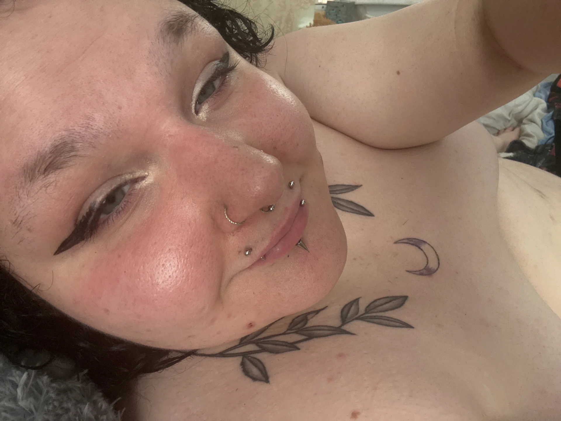 XXX Porn Photo of Nude bigtiteclipse 6