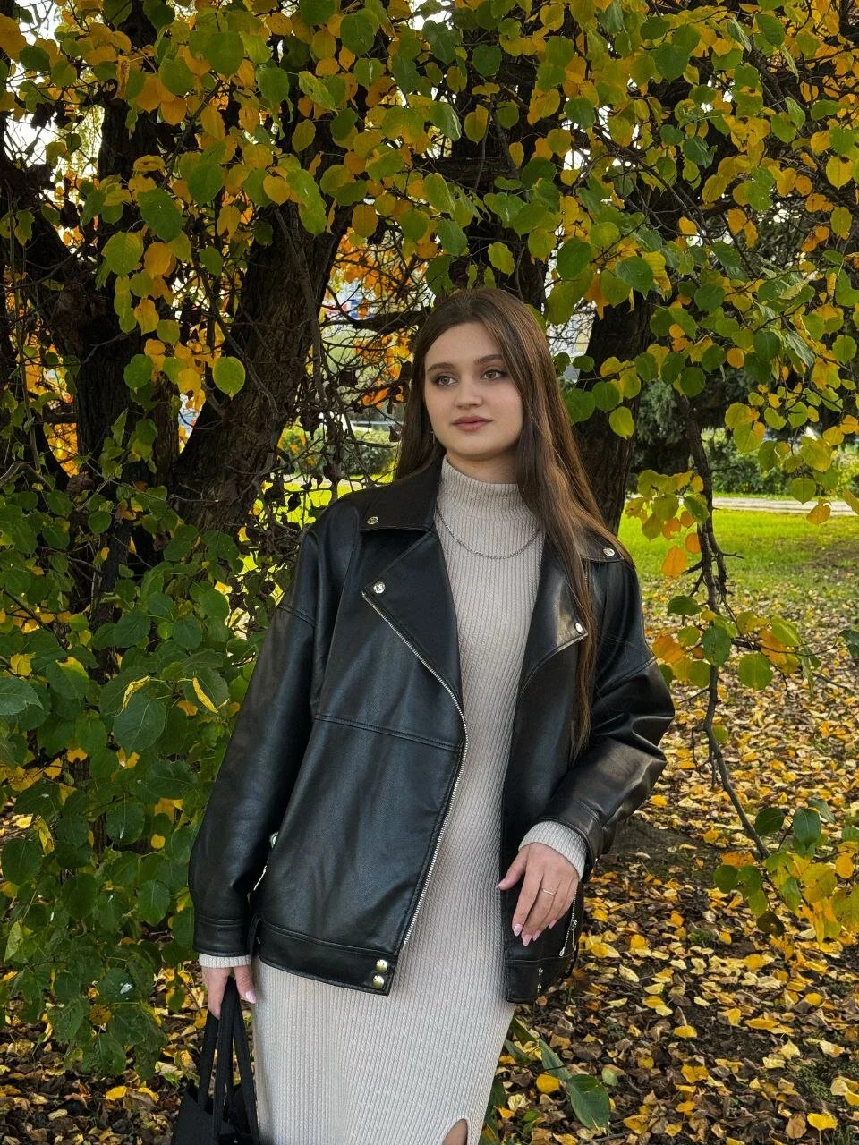 XXX Porn Photo of Nude Renesmy_Black 5
