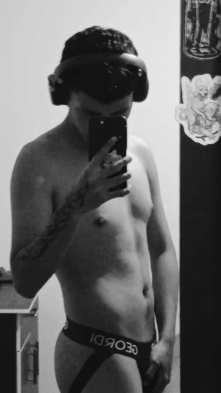 XXX Porn Photo of Nude playfulboys_ 9