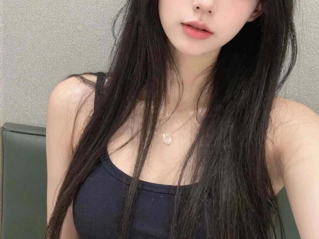 XXX Porn Photo of Nude 17AiAi 3
