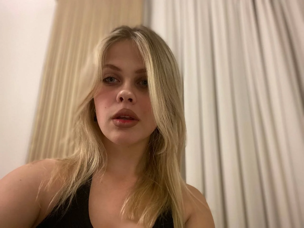 XXX Porn Photo of Nude RoyalNovaX 5