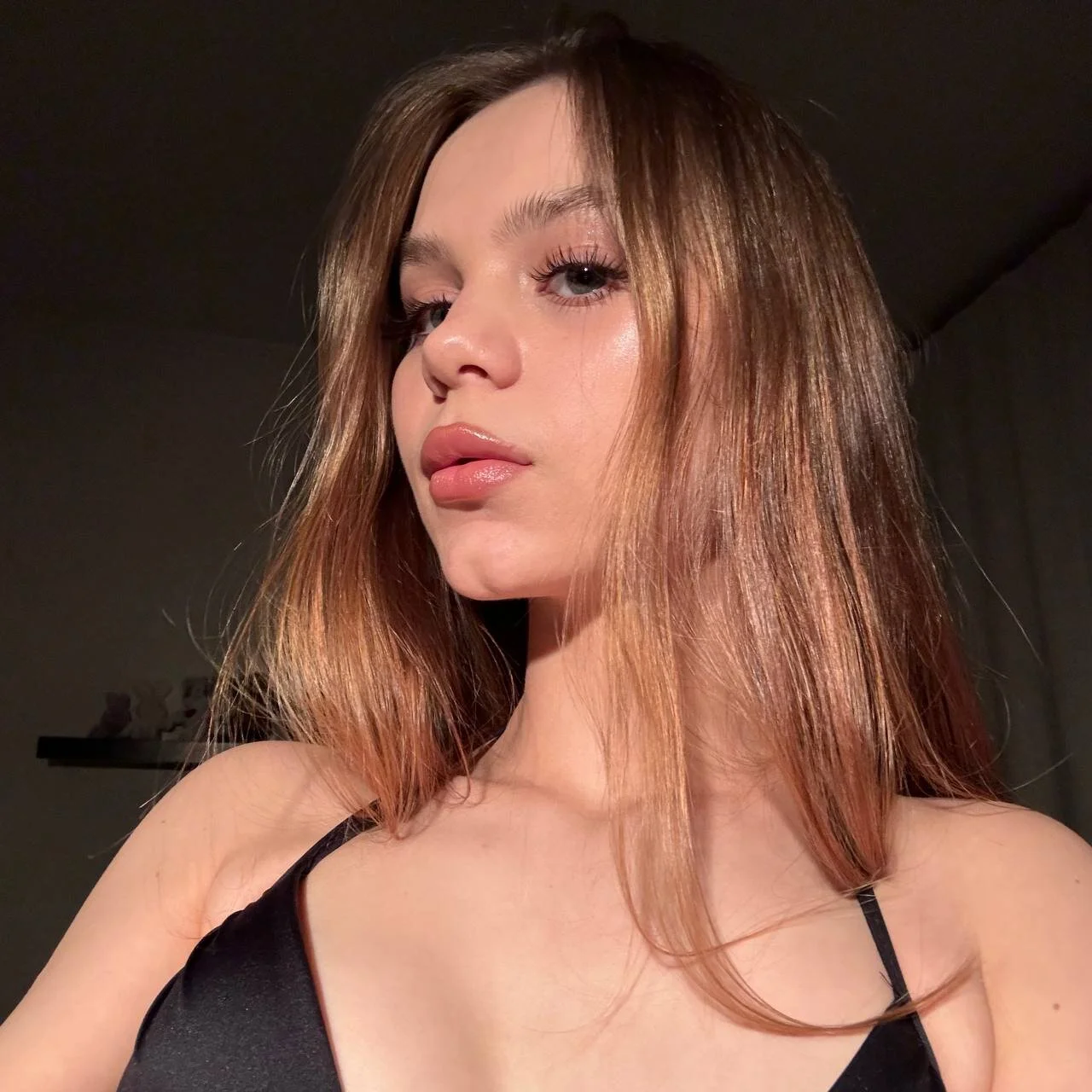 XXX Porn Photo of Nude its_me_lissa_ 14