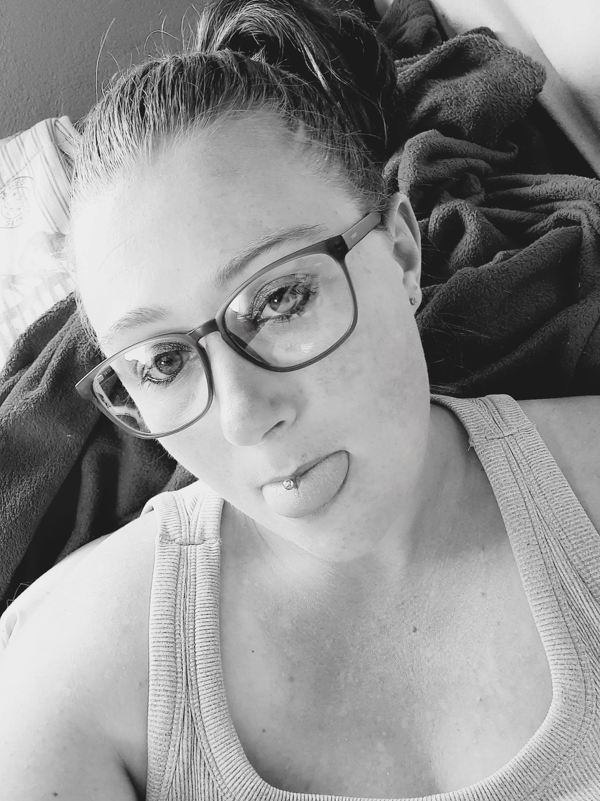 XXX Porn Photo of Nude sweetjuicypeach123 6
