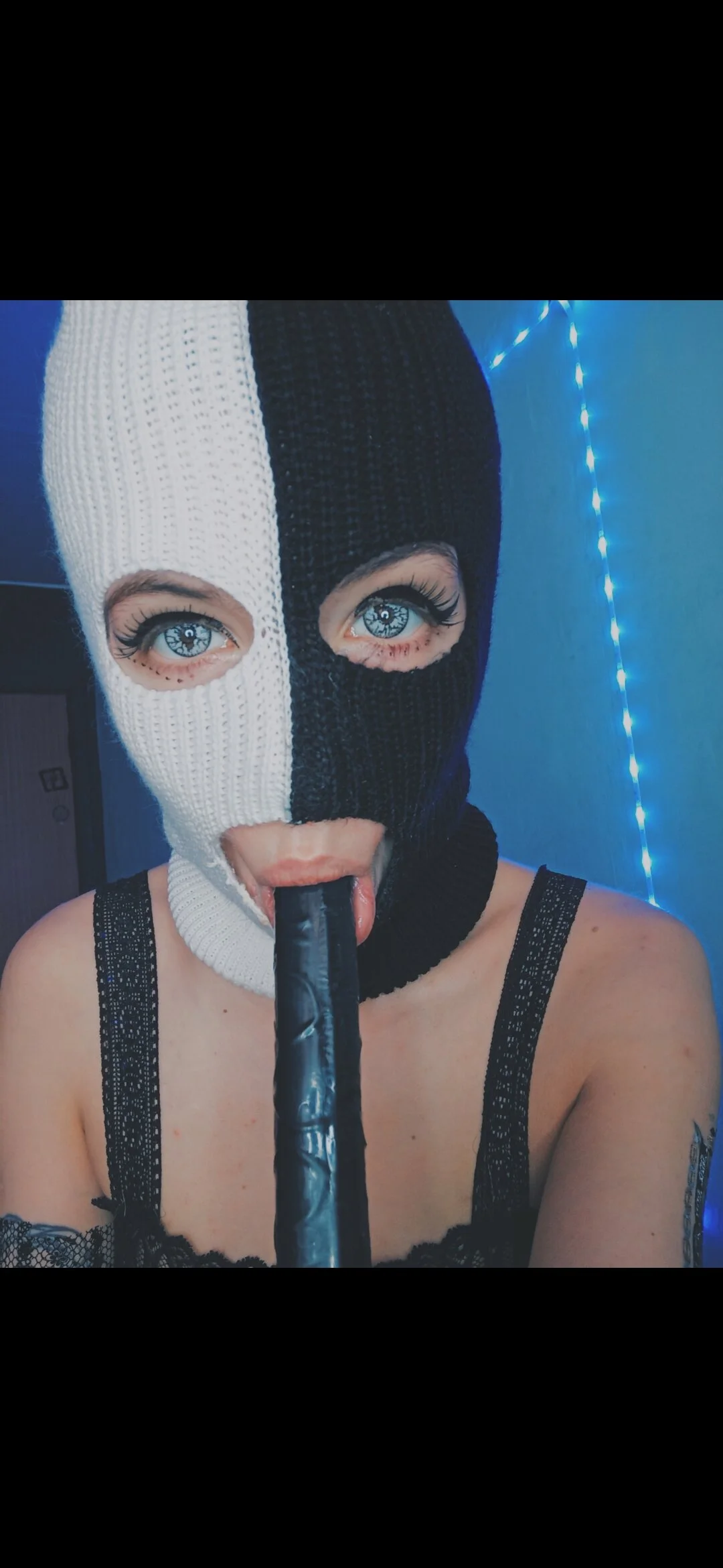 XXX Porn Photo of Nude cruellagoth666 6