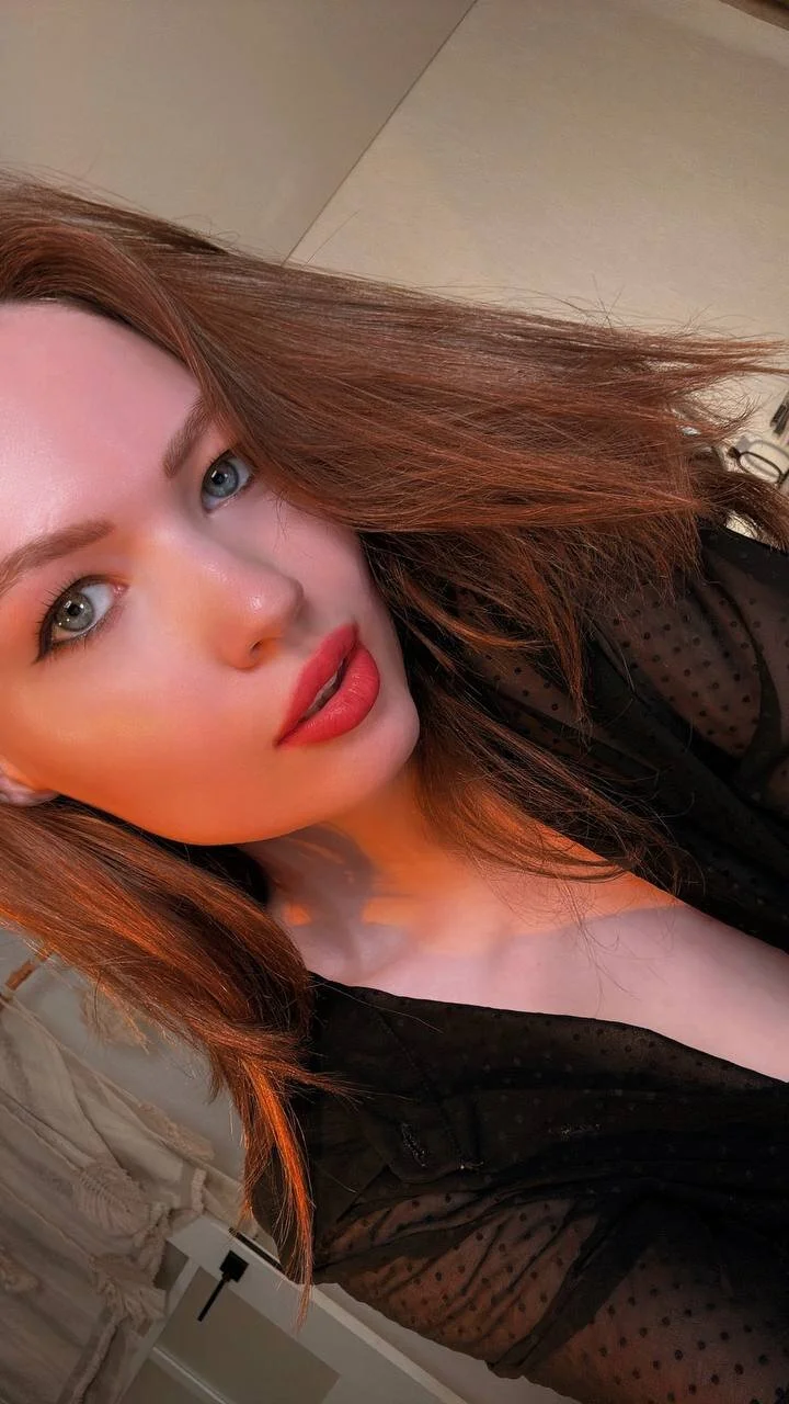 XXX Porn Photo of Nude NudeNightt 6