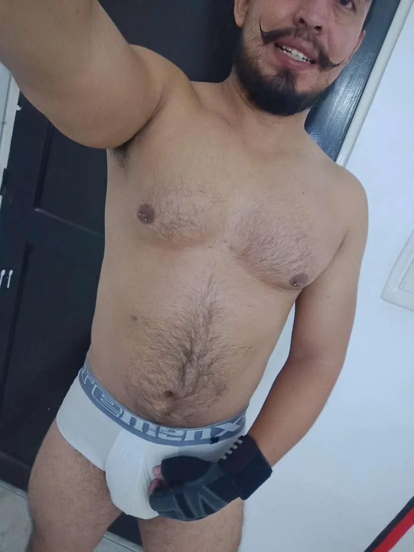 XXX Porn Photo of Nude KalethBigDick 379