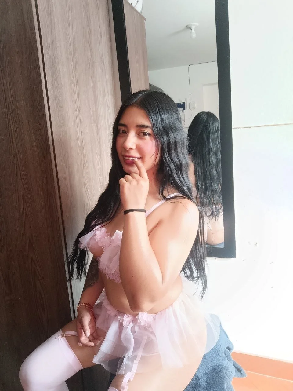 XXX Porn Photo of Nude TraviesaVIP 3