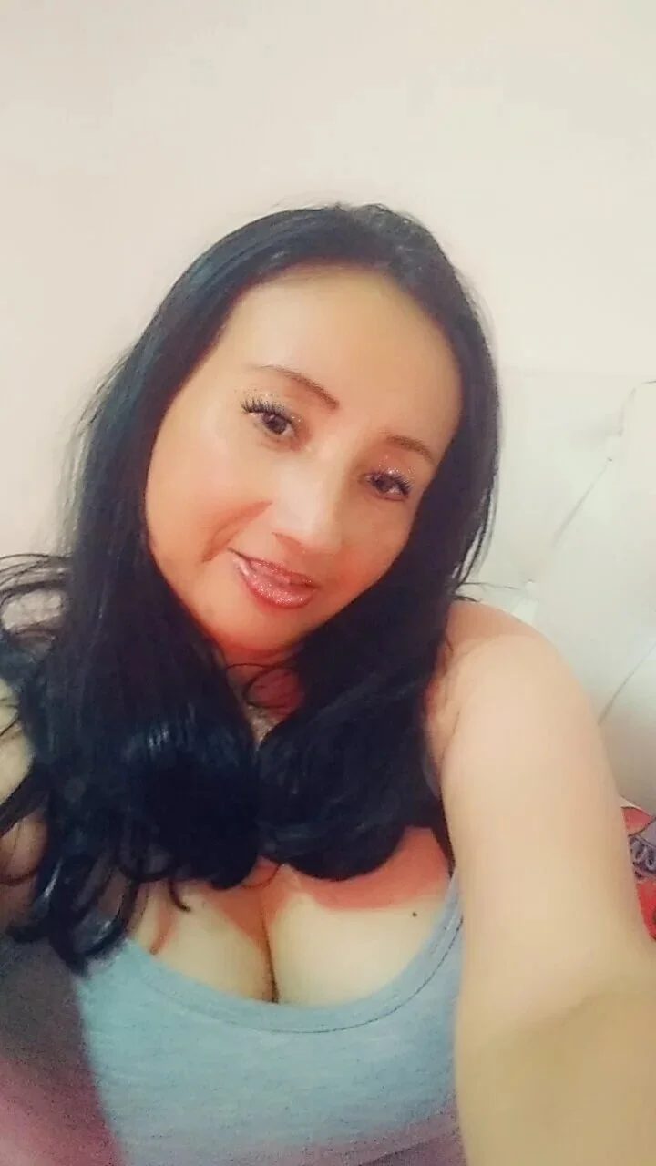 XXX Porn Photo of Nude MatureOrgasmic1 6