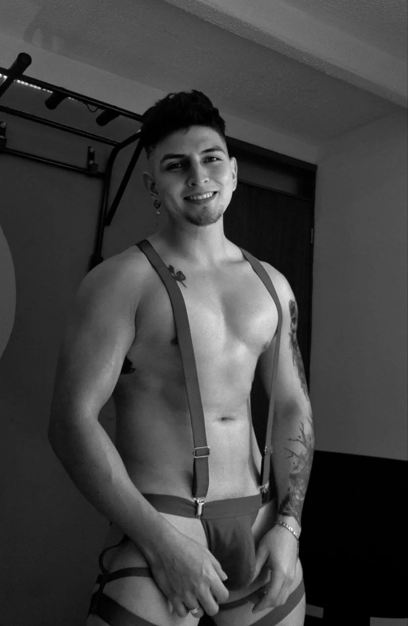 XXX Porn Photo of Nude Angeloferrocam 53