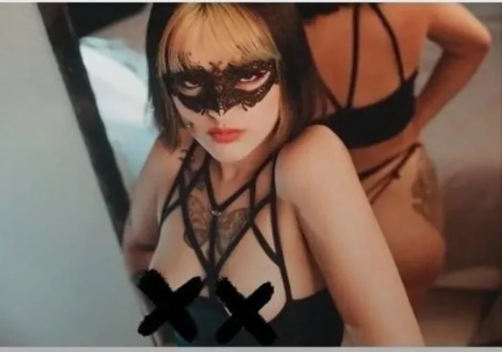 XXX Porn Photo of Nude DakotaRouse1 25