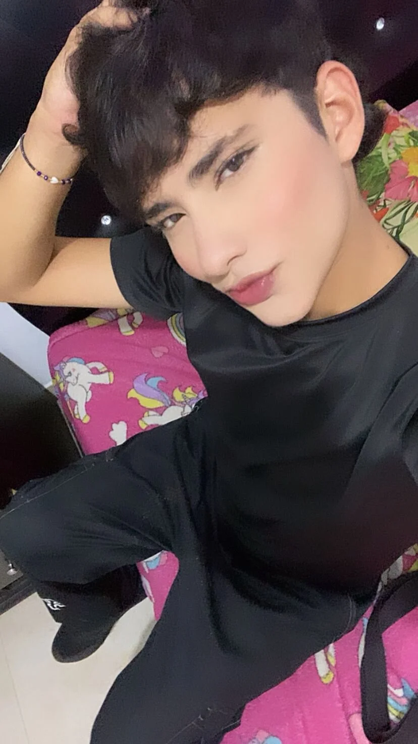 XXX Porn Photo of Nude Niko_cutee18 1