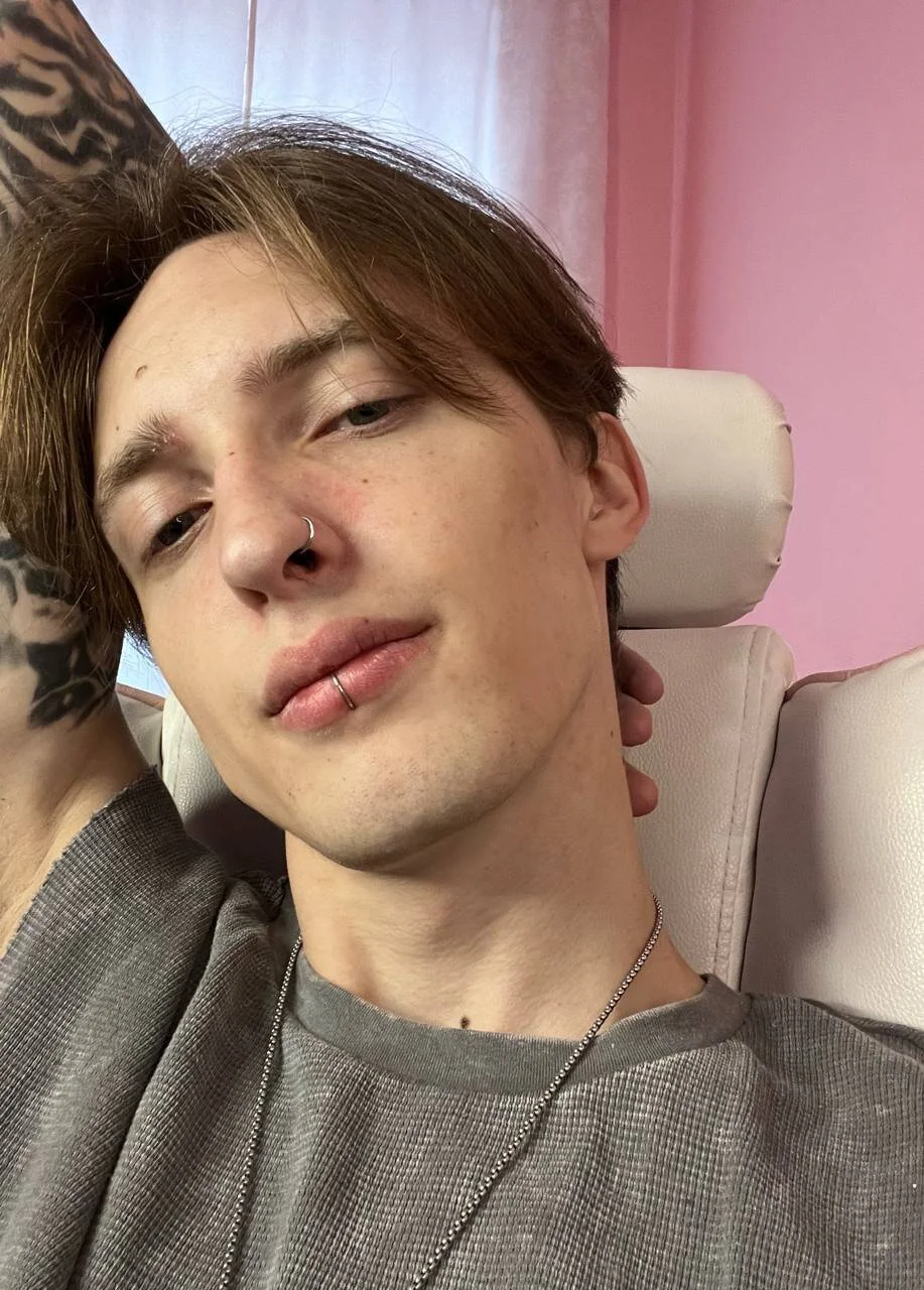 XXX Porn Photo of Nude Martin_Jin 4