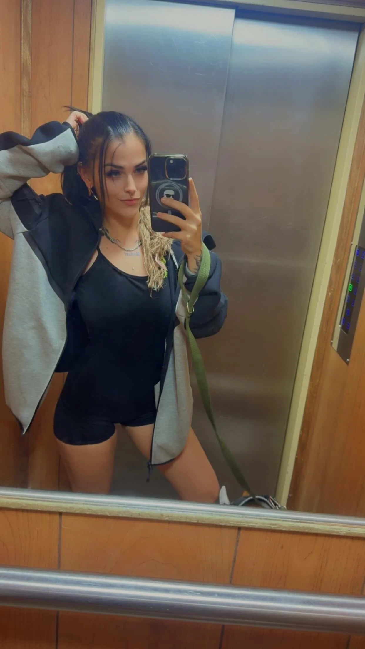 XXX Porn Photo of Nude Pauline_2005 9