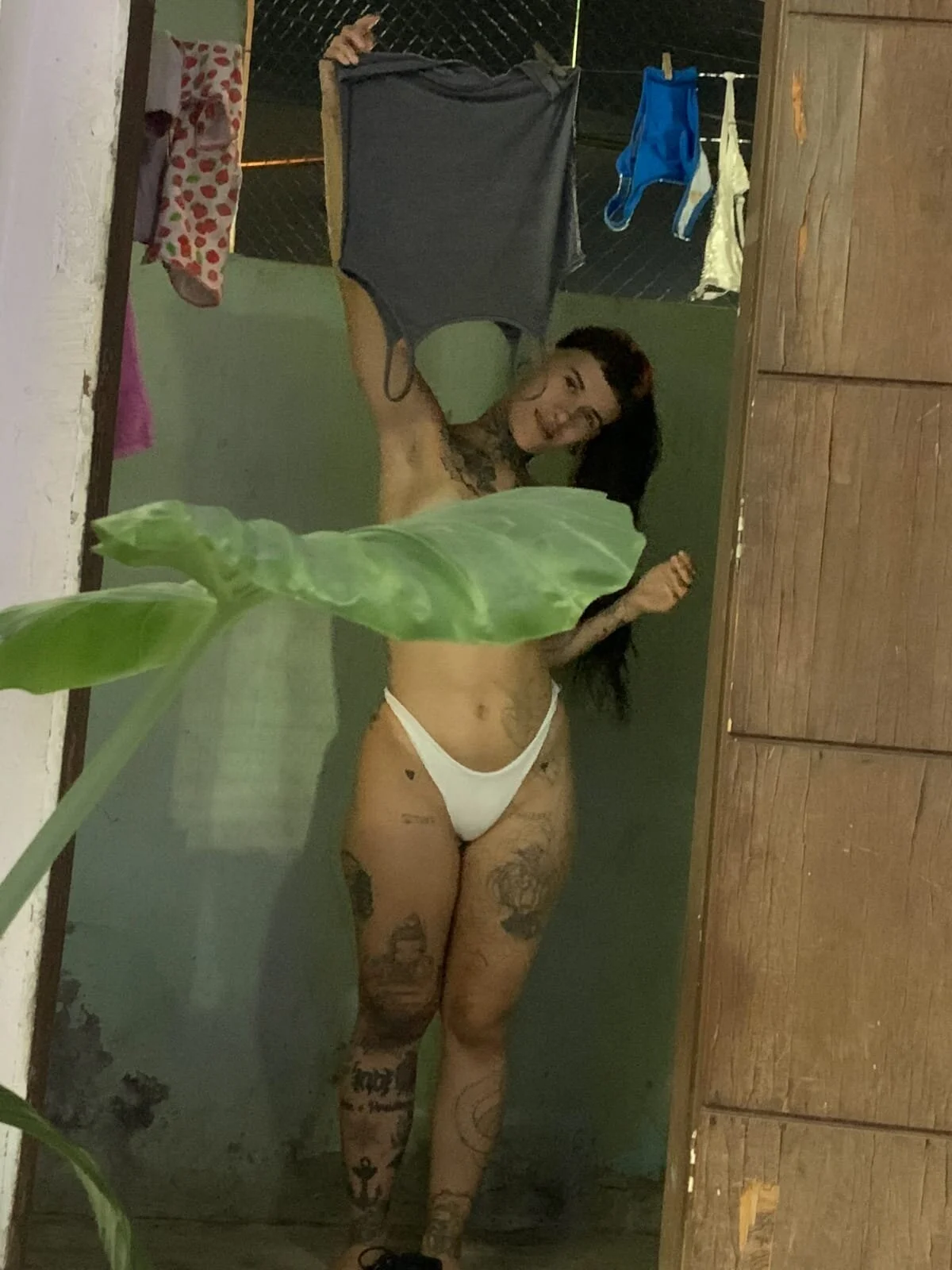 XXX Porn Photo of Nude suesky 17