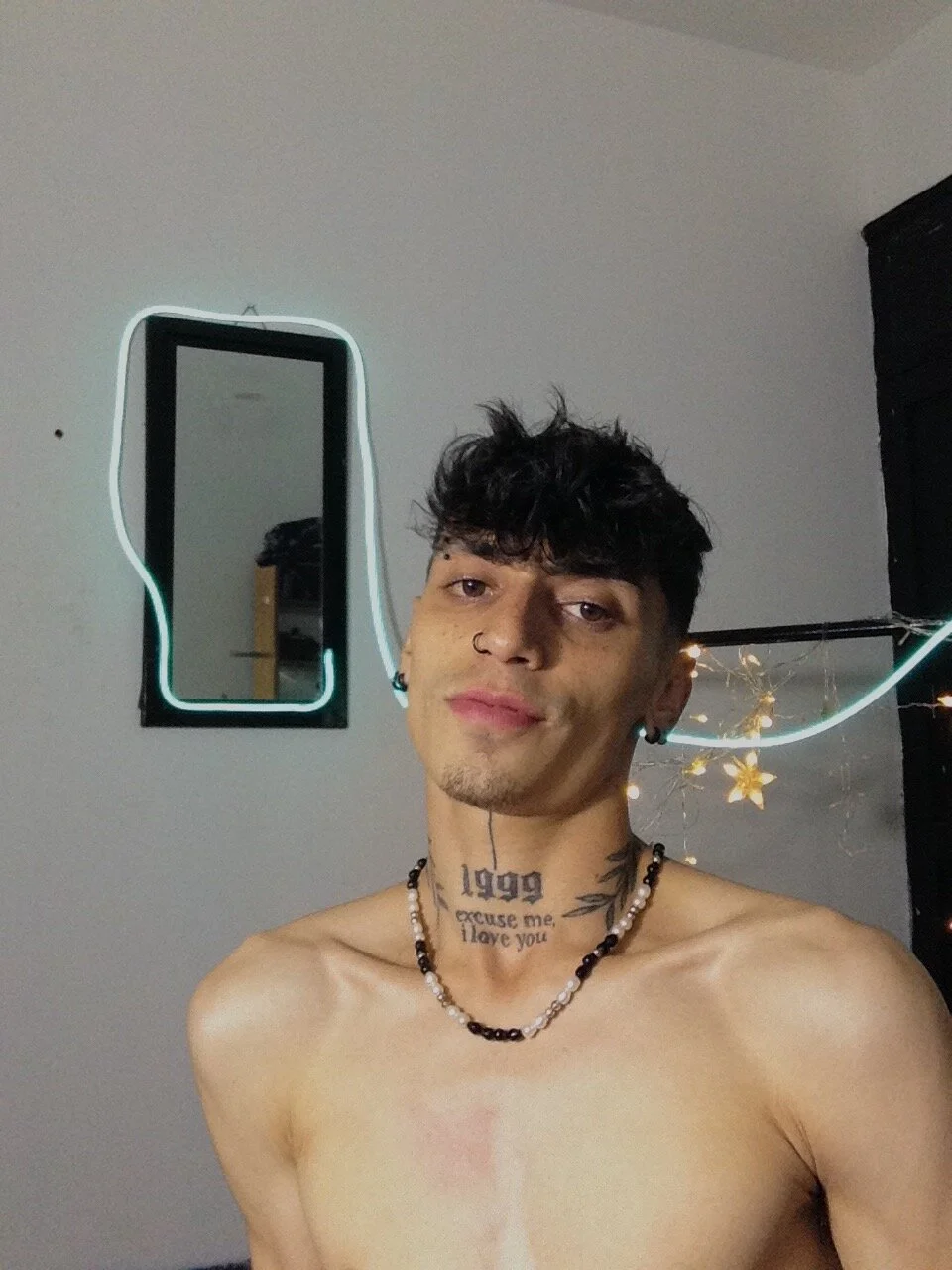 XXX Porn Photo of Nude alejo_greyx 5