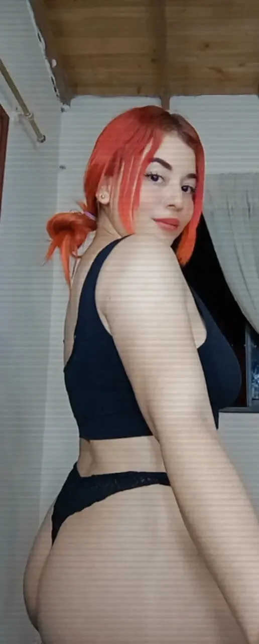 XXX Porn Photo of Nude amberthomson_cm 13