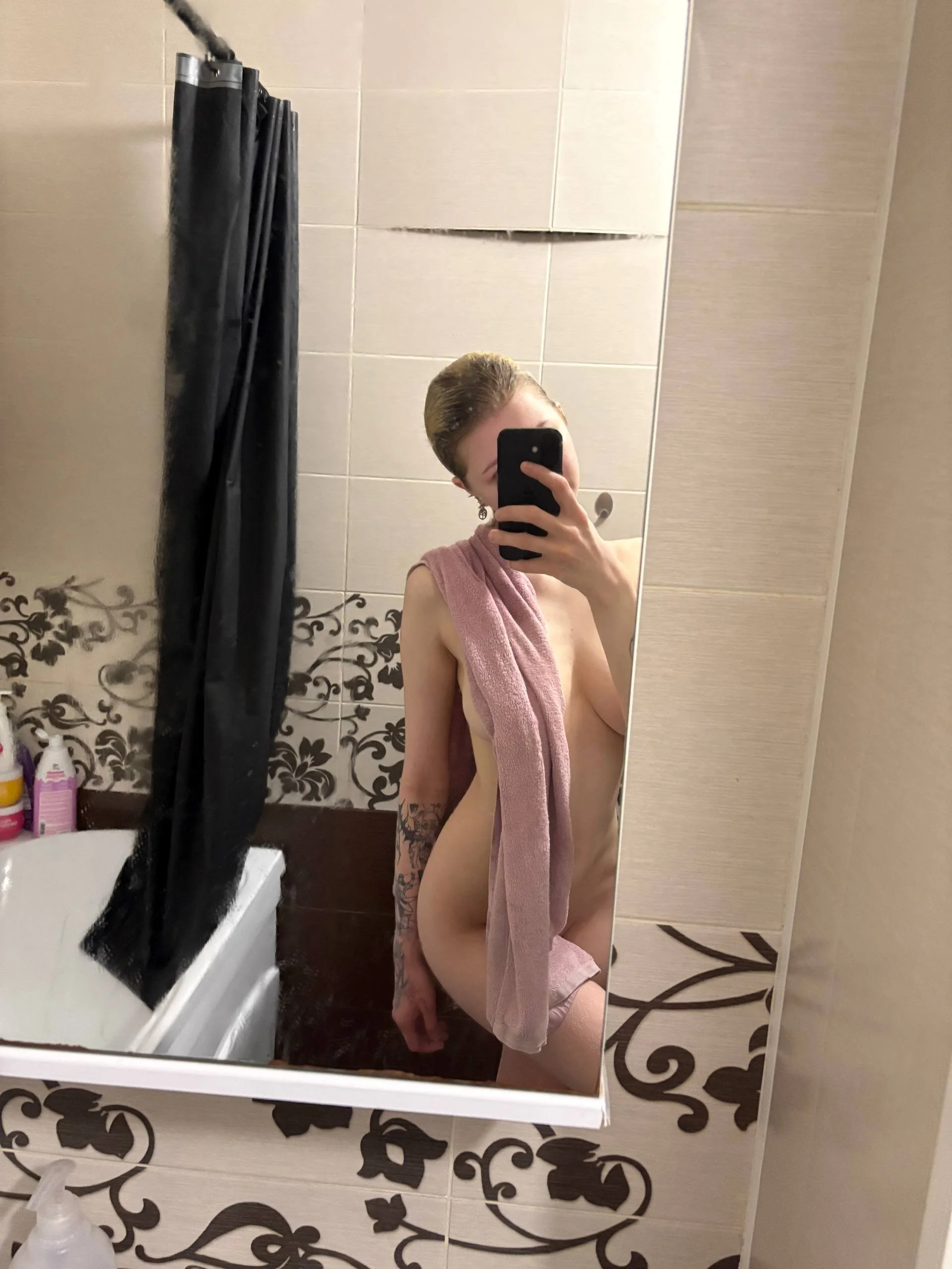 XXX Porn Photo of Nude DivaDaisies 6