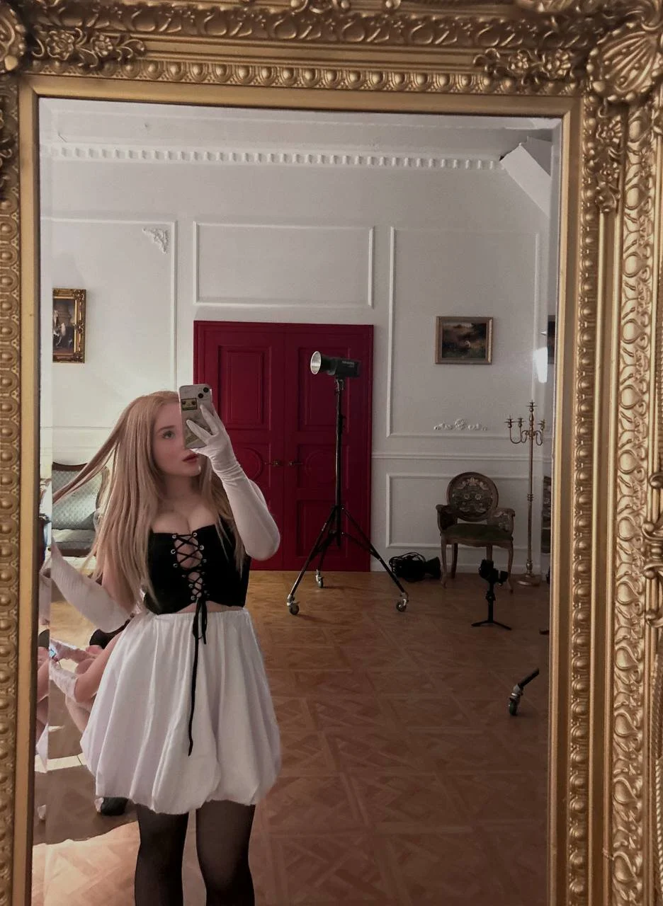 XXX Porn Photo of Nude acidjuice0 3