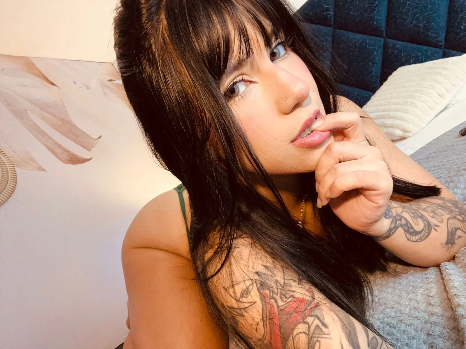 XXX Porn Photo of Nude HannaaMiller 23