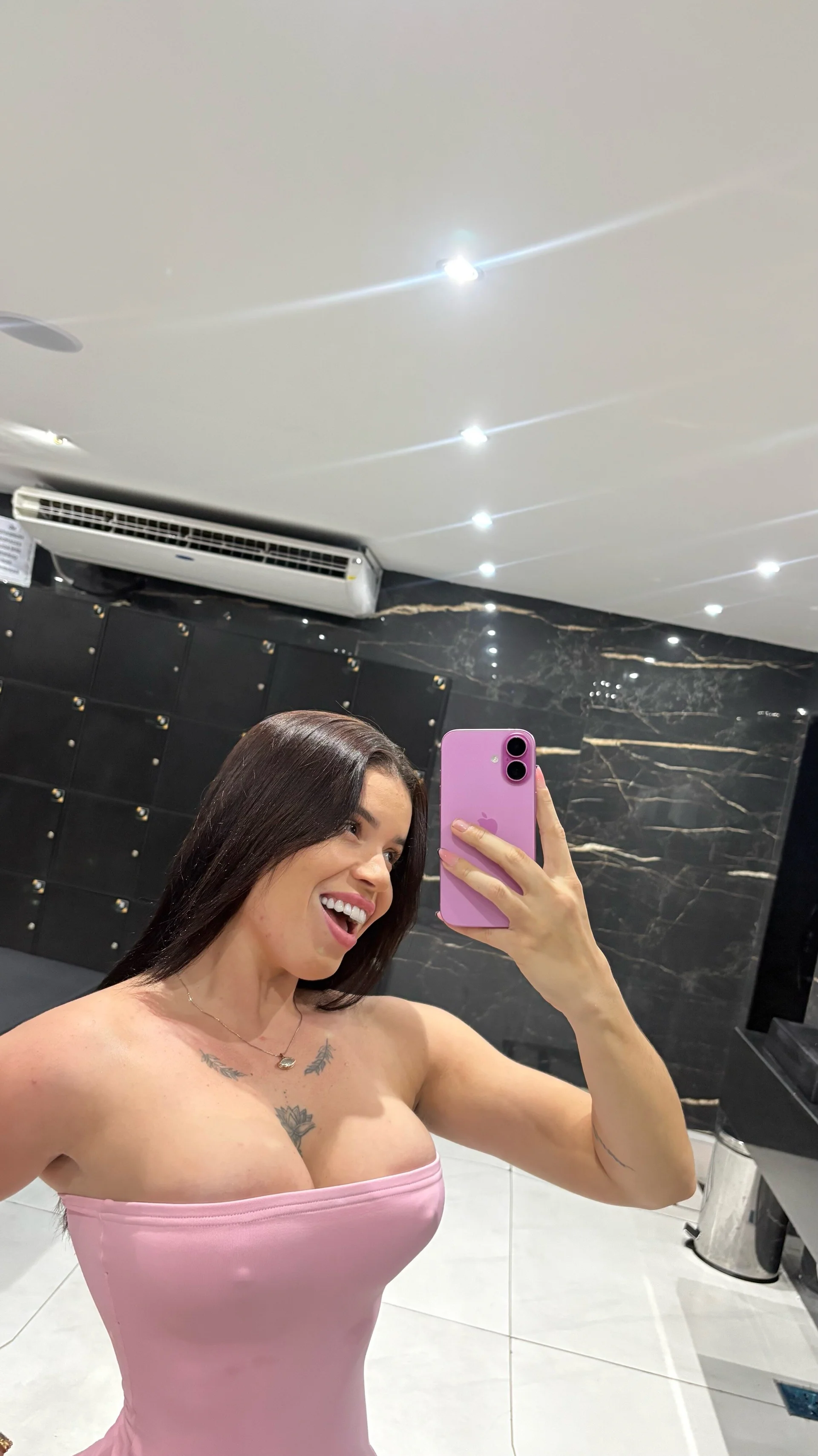 XXX Porn Photo of Nude Rafaellaz 19