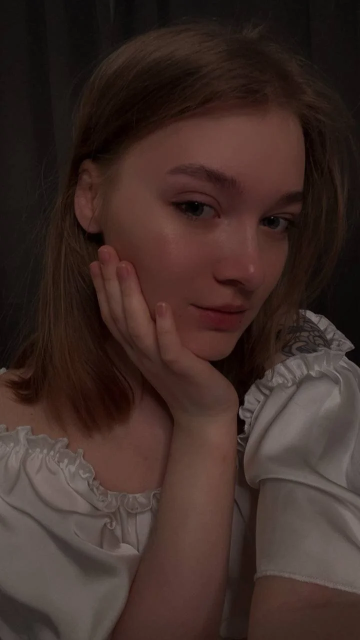 XXX Porn Photo of Nude Mirrrra1 24