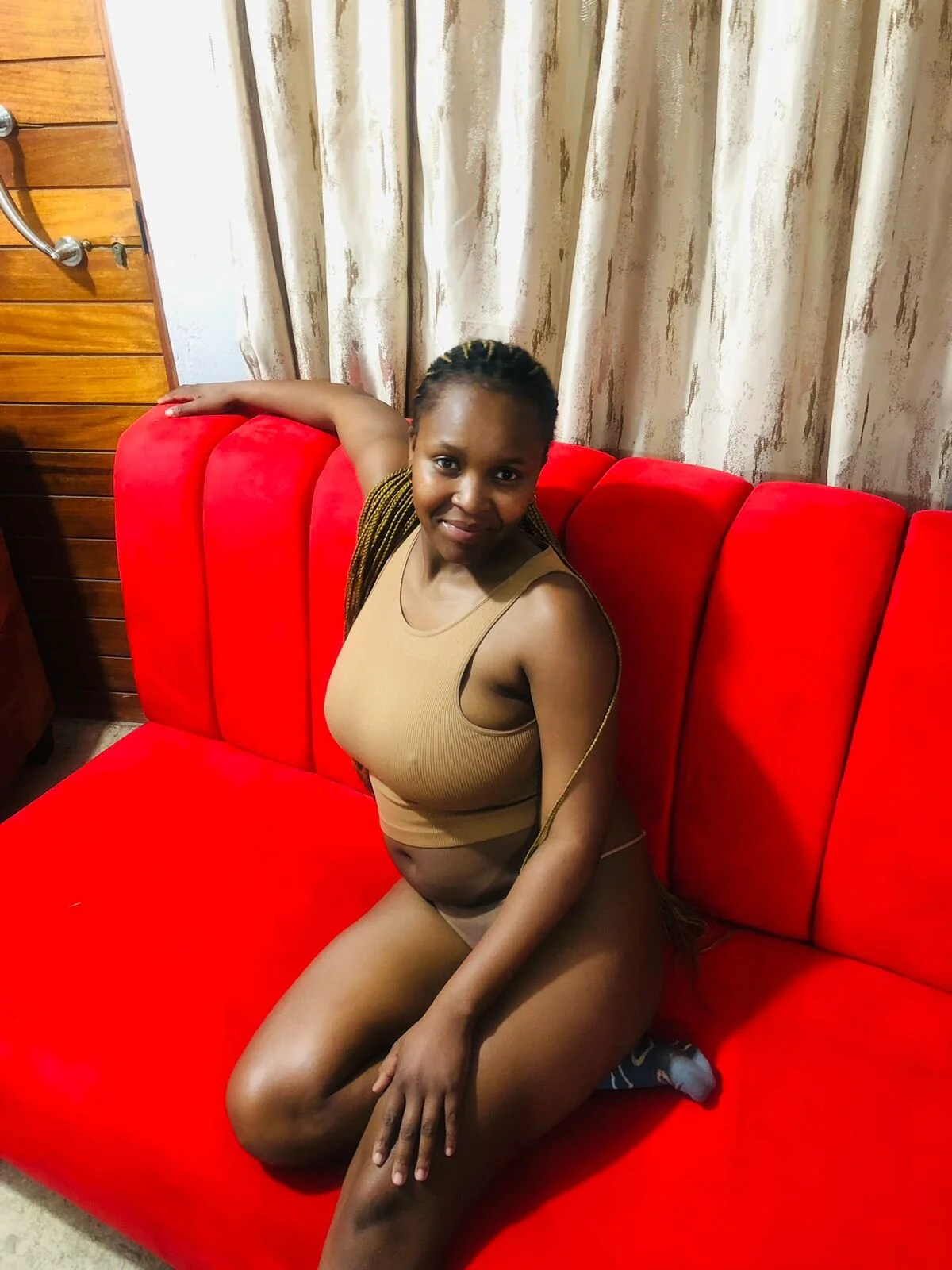XXX Porn Photo of Nude YummyMilkylanexxx 3