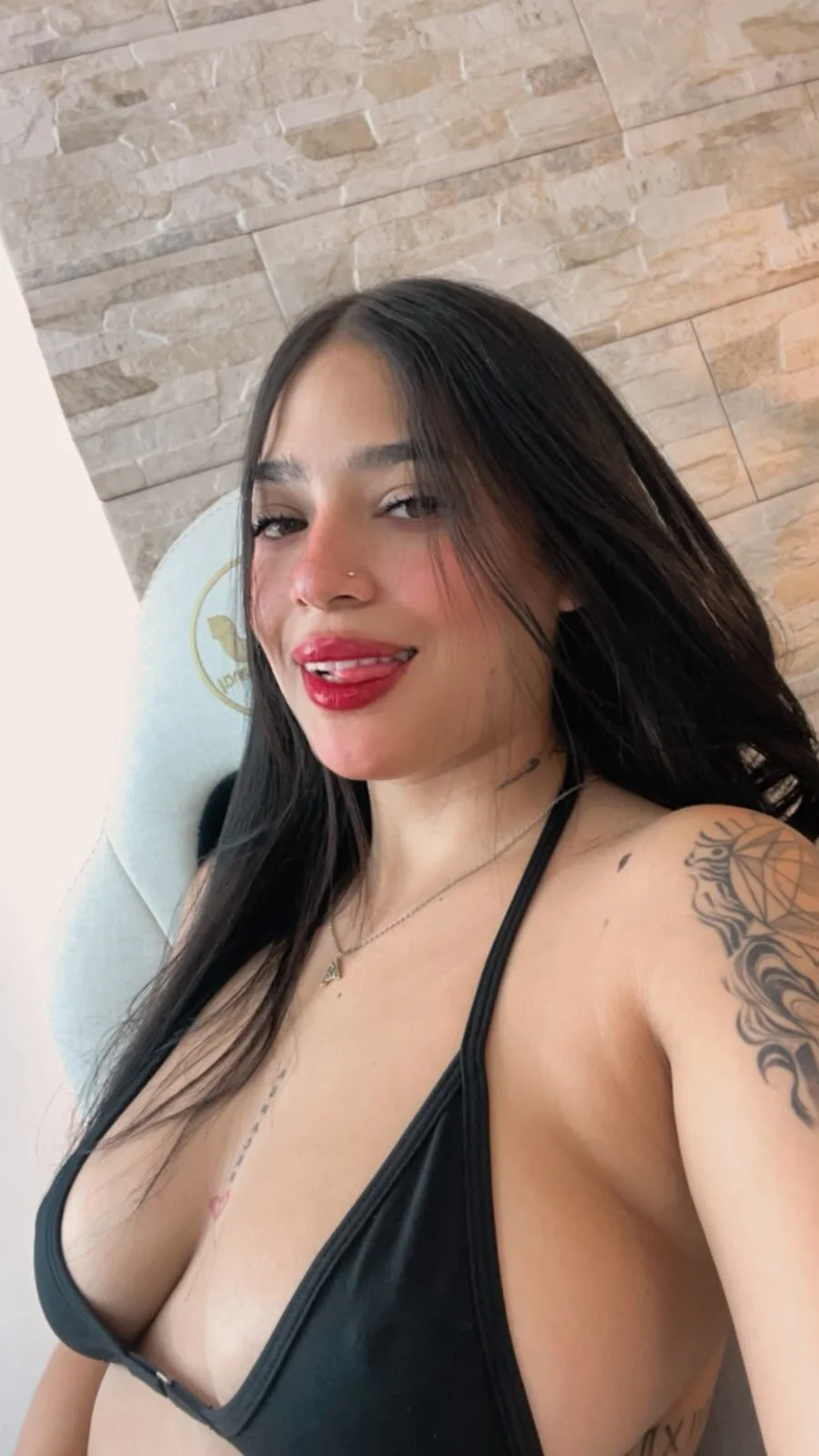 XXX Porn Photo of Nude laura_rouse_ 46