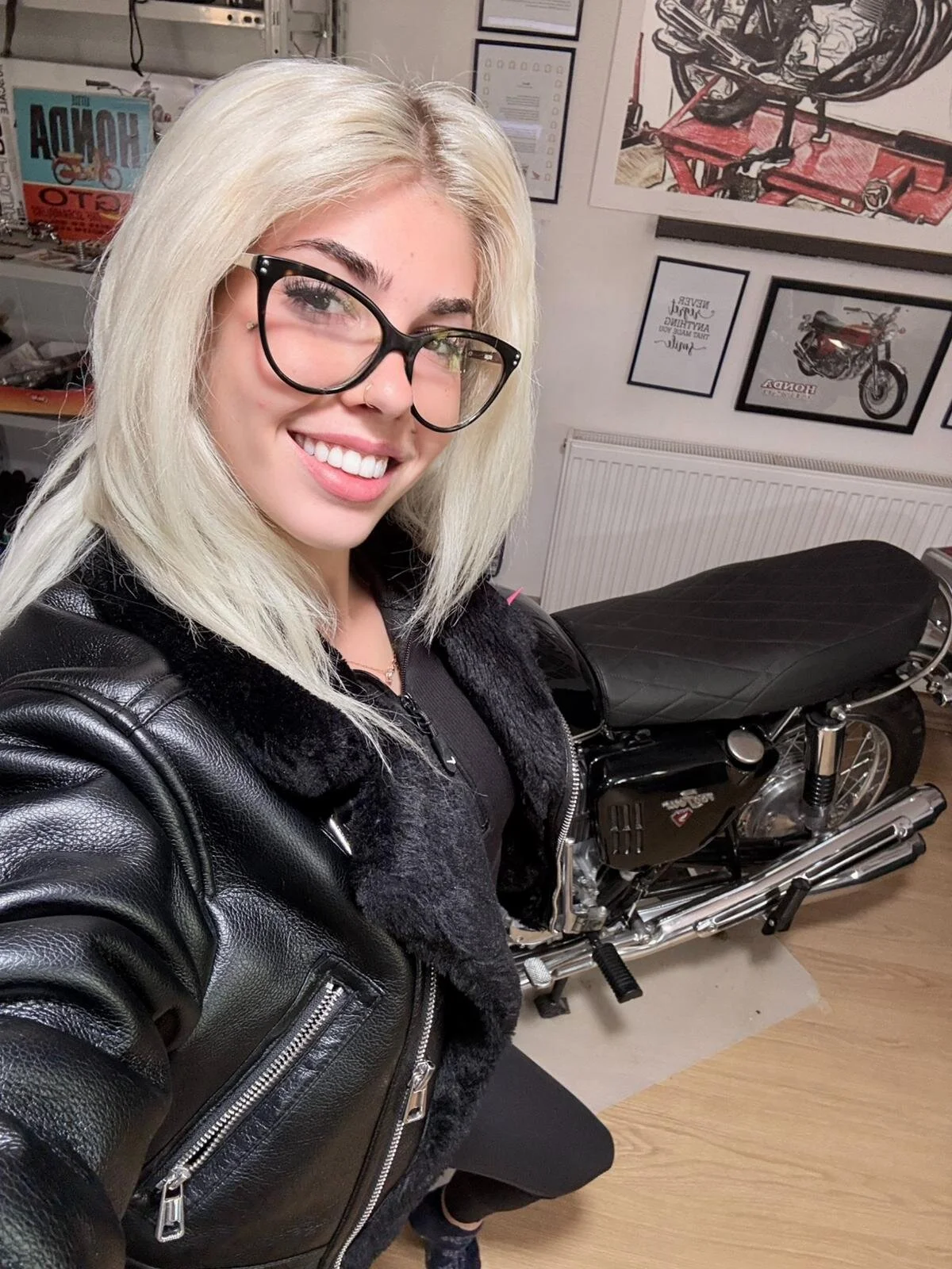 XXX Porn Photo of Nude Sarahcamsx 3