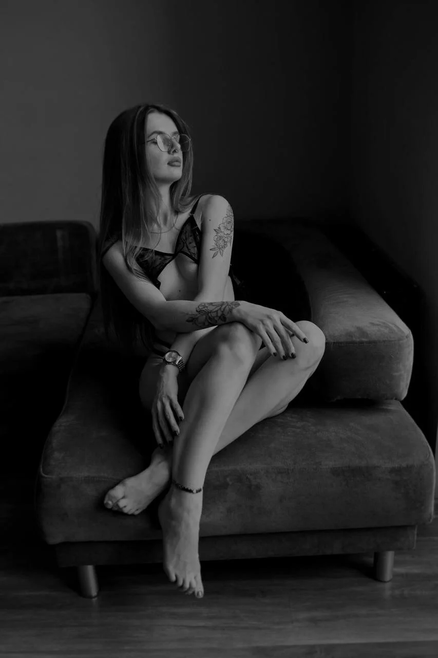 XXX Porn Photo of Nude Jane_Paws 18