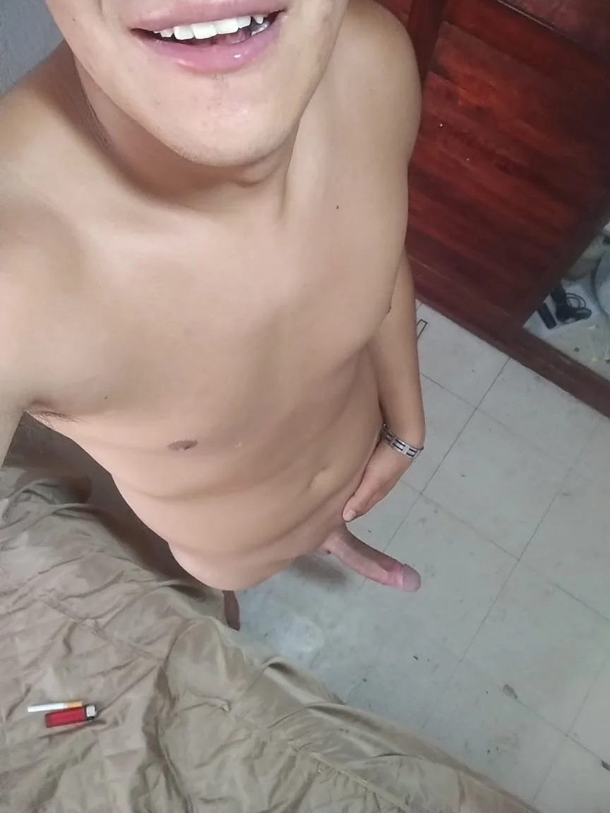 XXX Porn Photo of Nude Tupapasiitooo 4