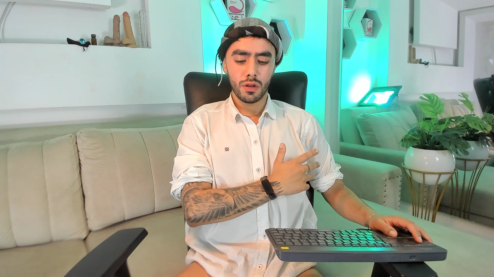 XXX Porn Photo of Nude ItsMeEros 194