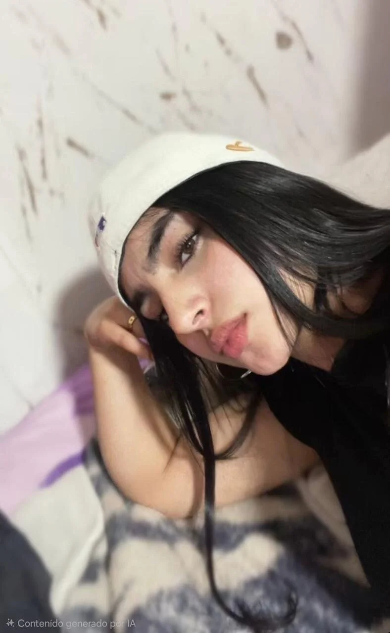 XXX Porn Photo of Nude scarleth_zin 2
