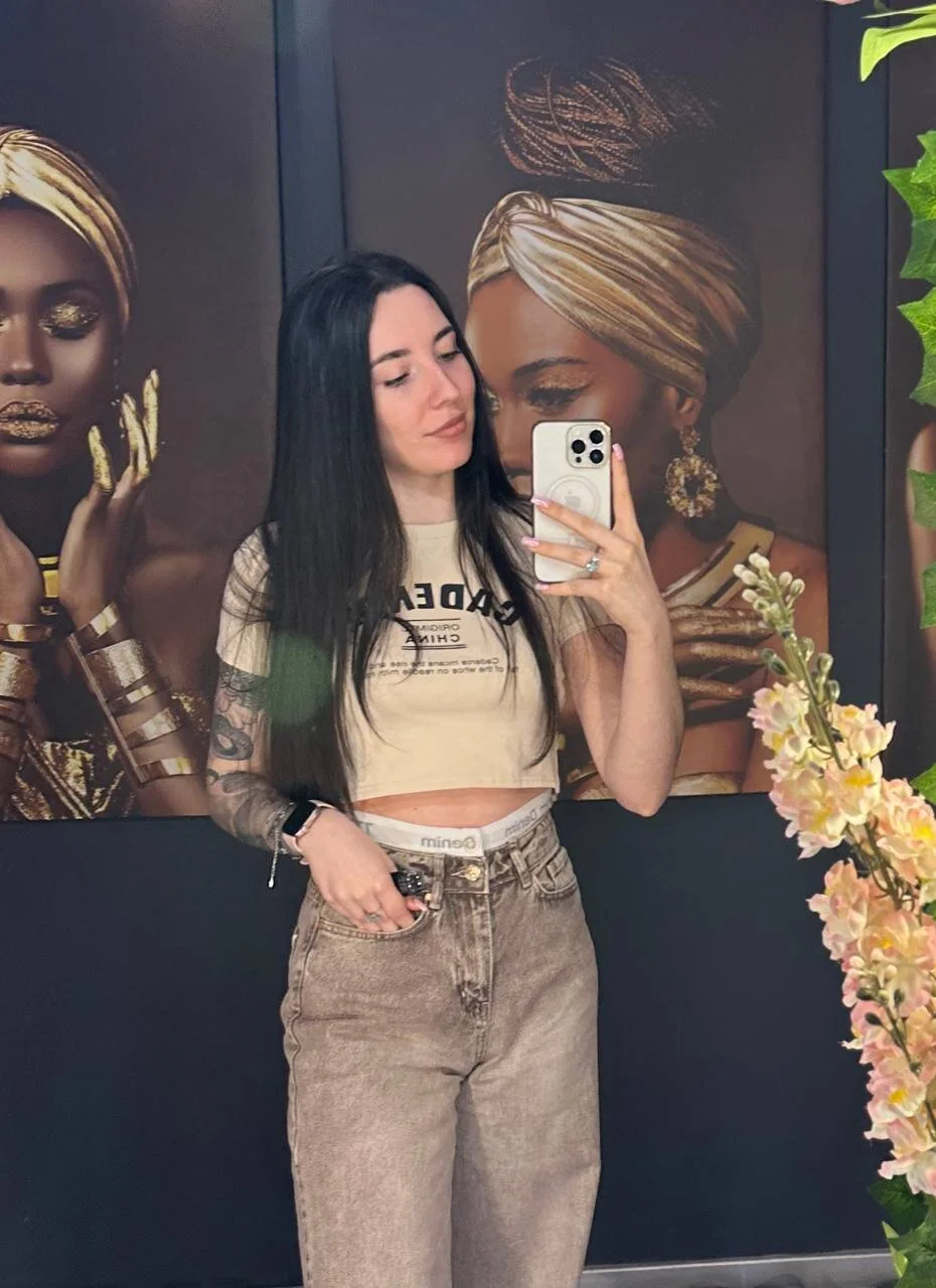 XXX Porn Photo of Nude Curious_Lily 2