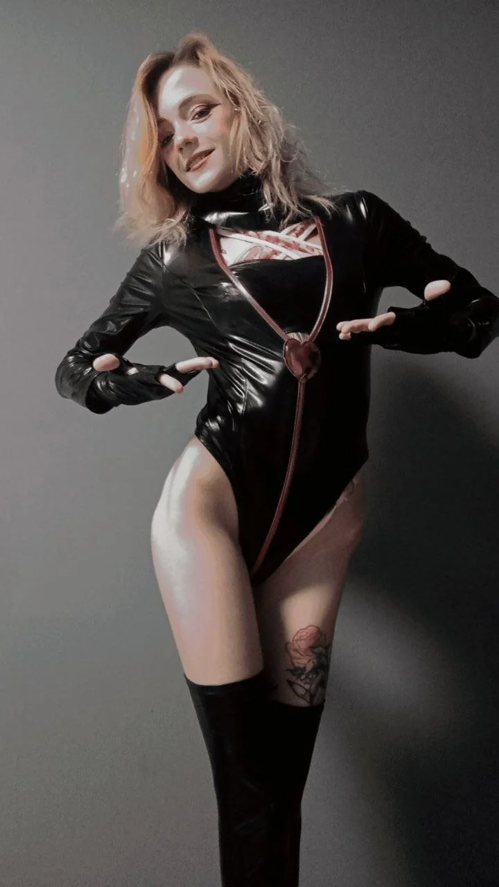 XXX Porn Photo of Nude ShadowEllie 160