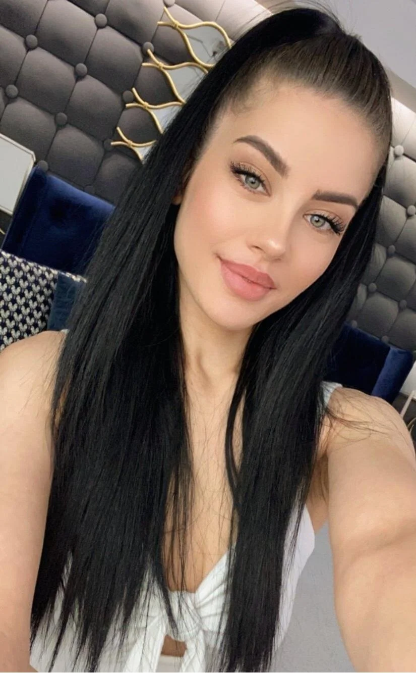 XXX Porn Photo of Nude LeyaCass 12