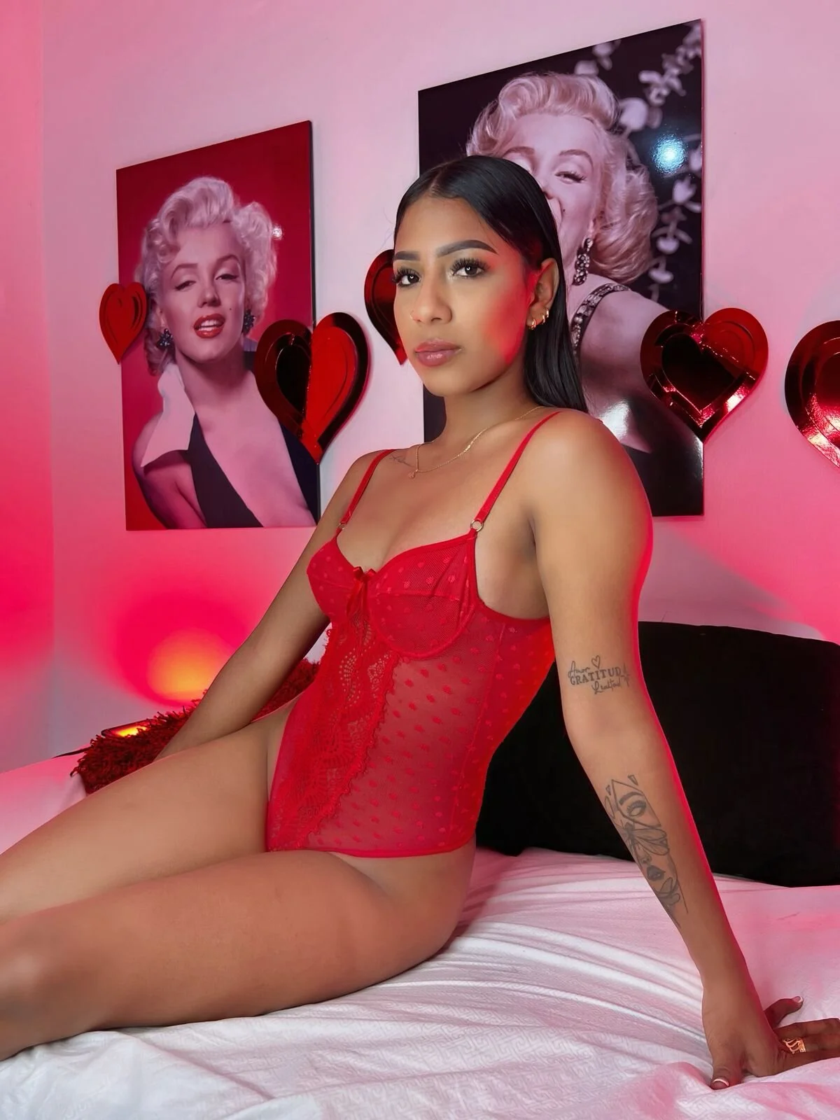 XXX Porn Photo of Nude AmbarBlosom 2