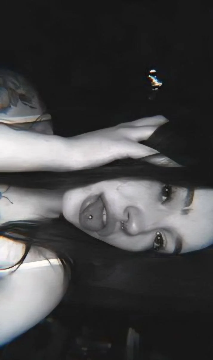 XXX Porn Photo of Nude MilanCheek 1