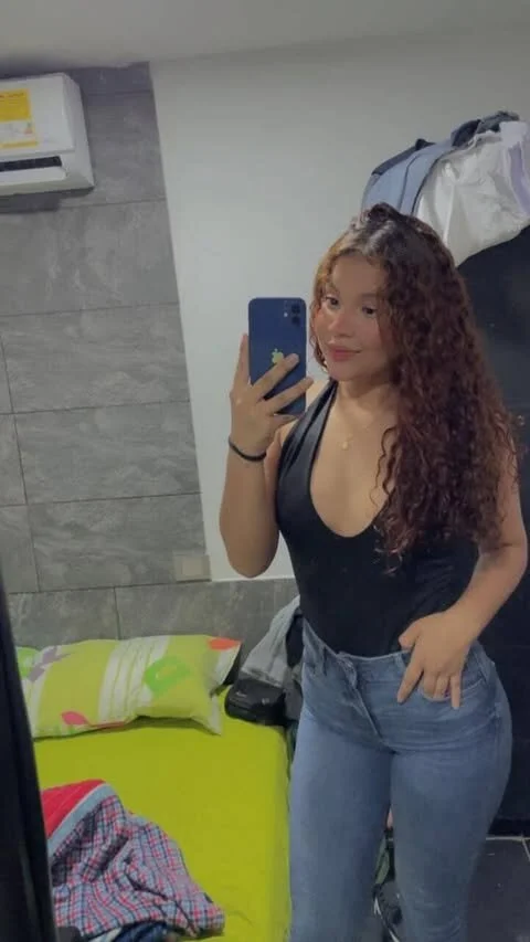 XXX Porn Photo of Nude little_rousse23 5