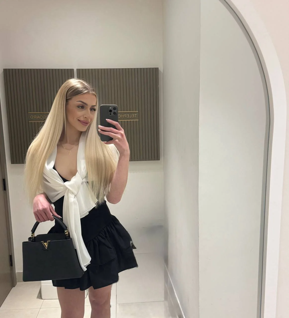 XXX Porn Photo of Nude anyaamurr 9