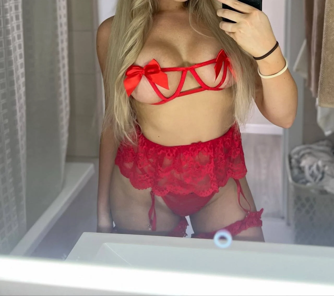 XXX Porn Photo of Nude Kisakis 1
