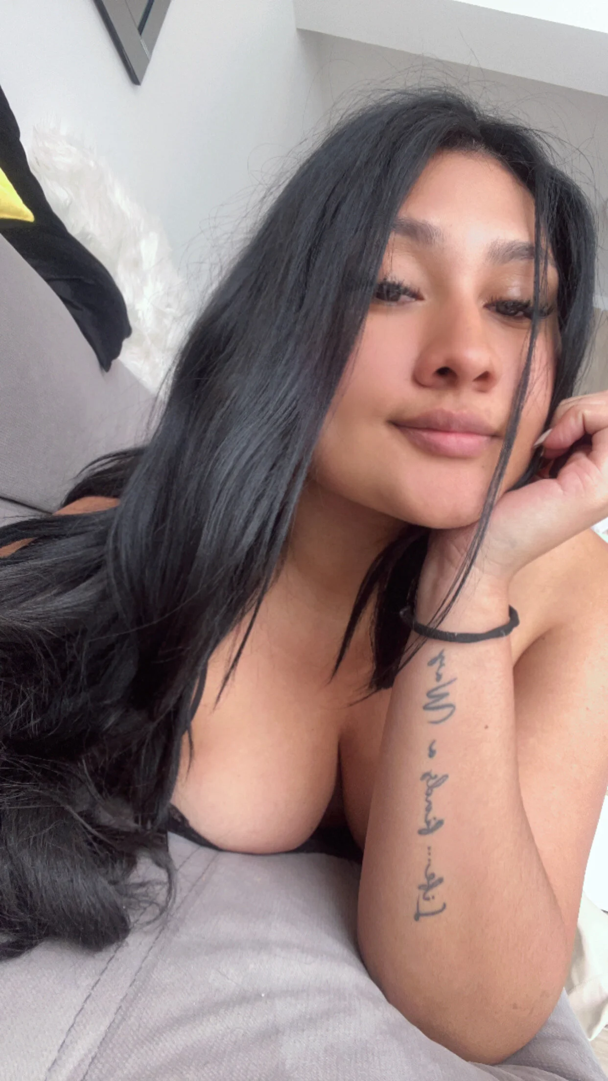 XXX Porn Photo of Nude Elyross1_ 3