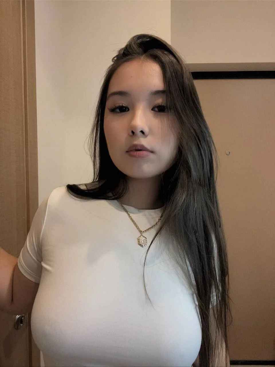 XXX Porn Photo of Nude CarmanHenning 108