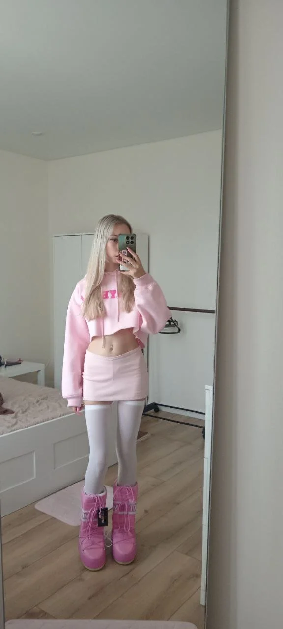 XXX Porn Photo of Nude Ailynice 3