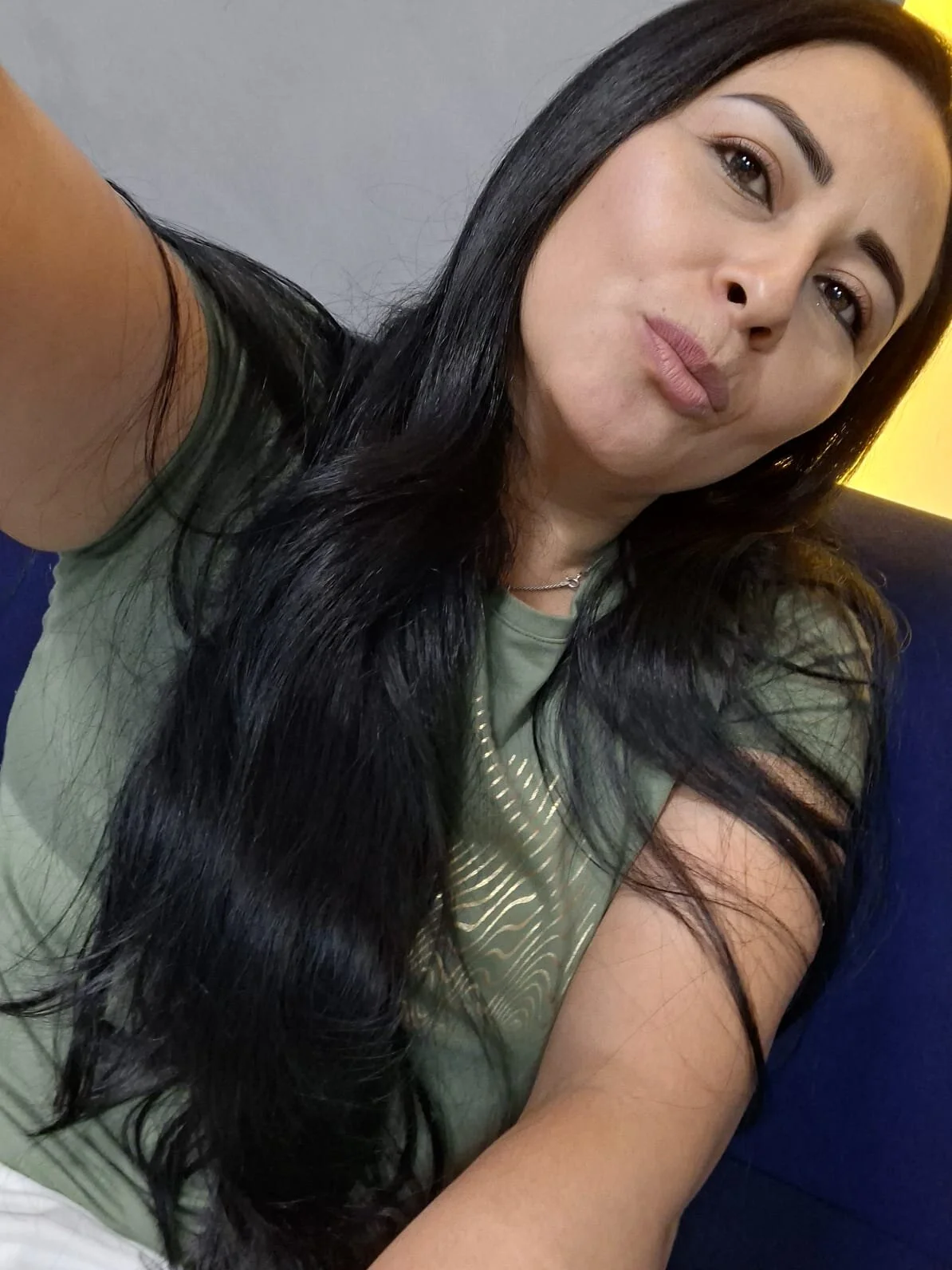 XXX Porn Photo of Nude MatureDesiree 5