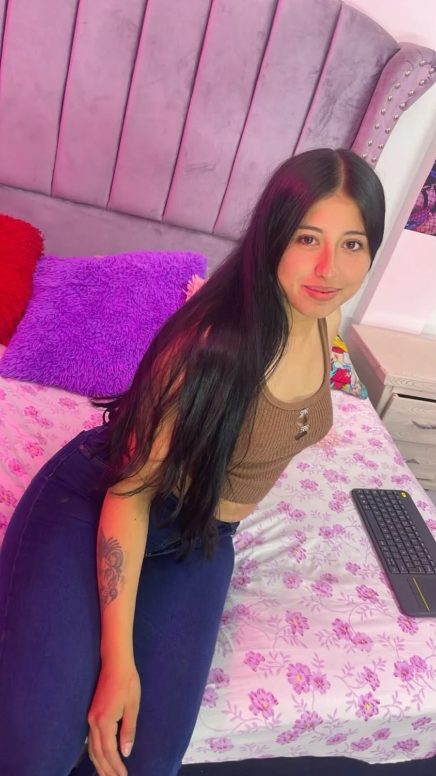 XXX Porn Photo of Nude isabela_love01 3