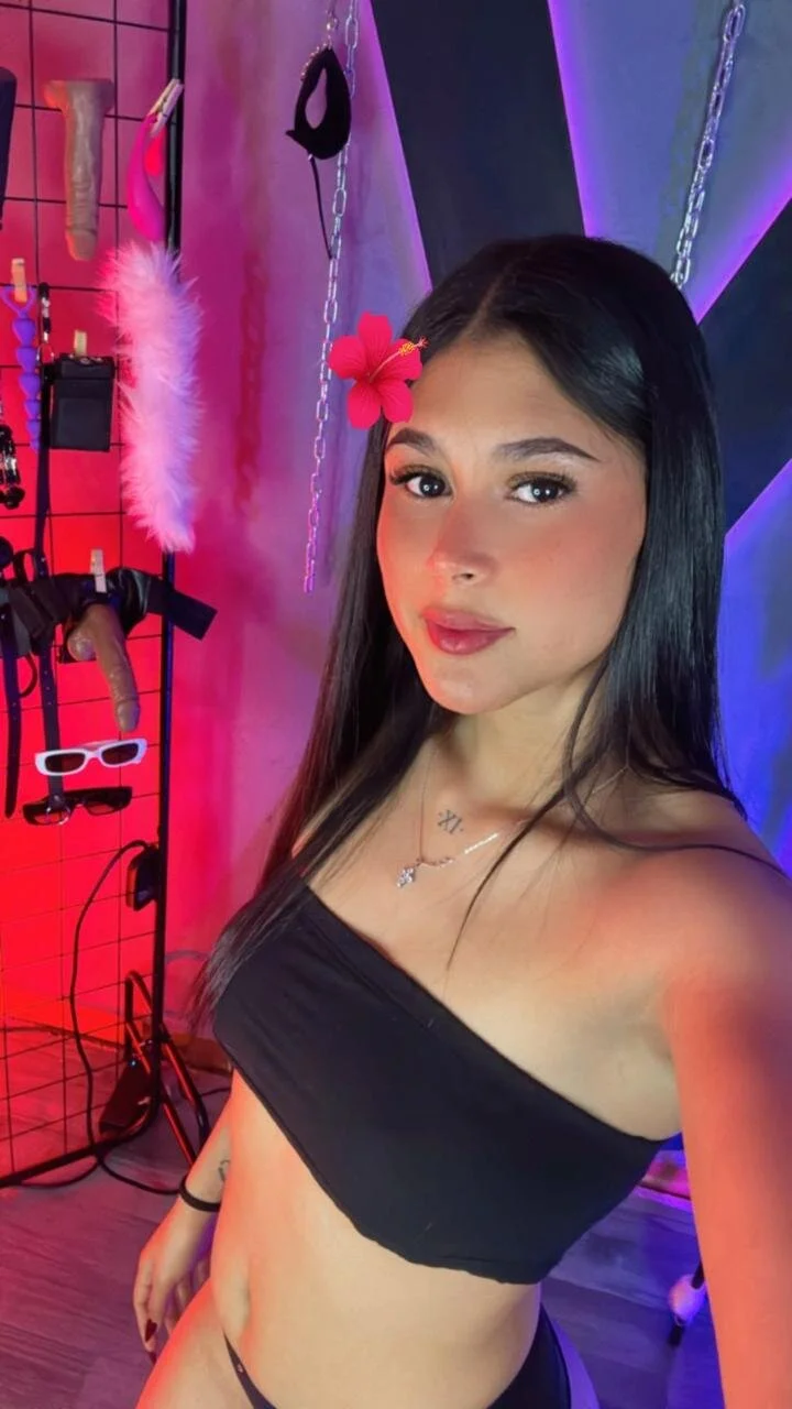 XXX Porn Photo of Nude VictoryaLiah_BDSM 9